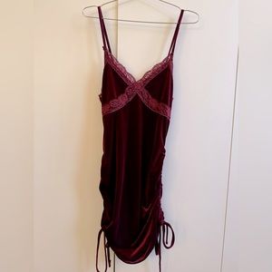 Velvet Lace trim bodycon dress